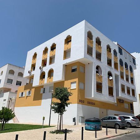 Quarteira Paul Harris Apartment Екстериор снимка