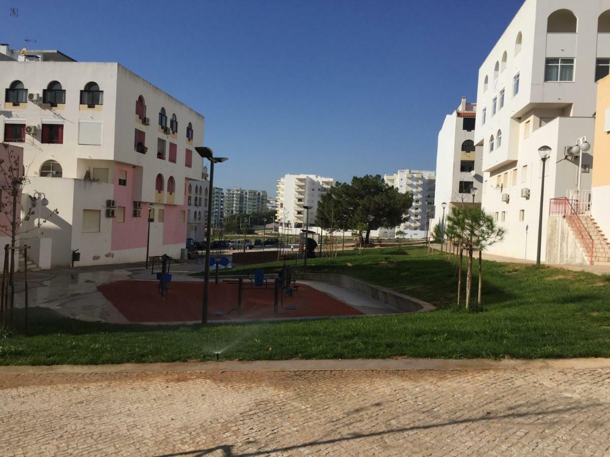 Quarteira Paul Harris Apartment Екстериор снимка